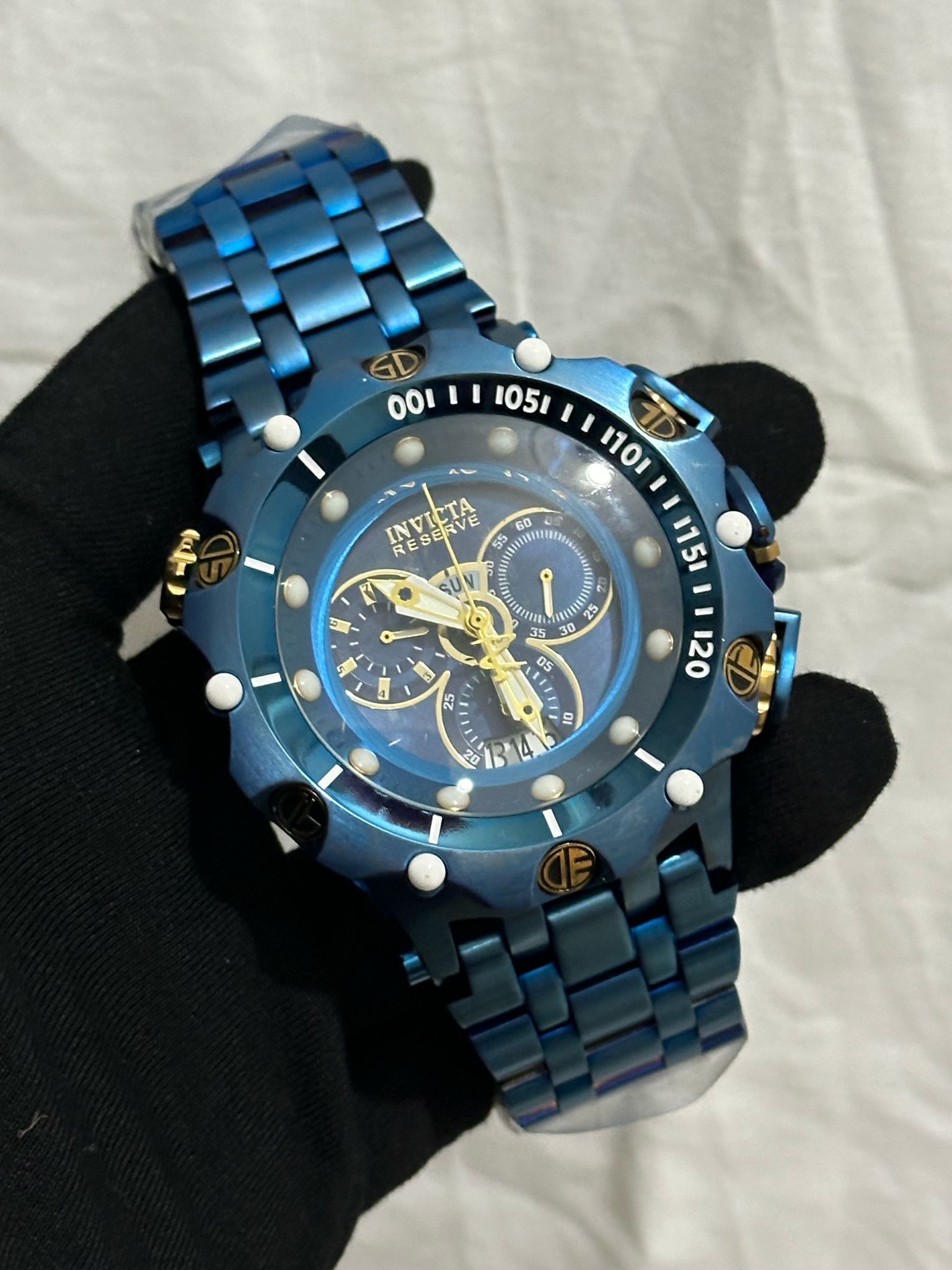 MM2467- Invicta Reserve Blue Chronograph