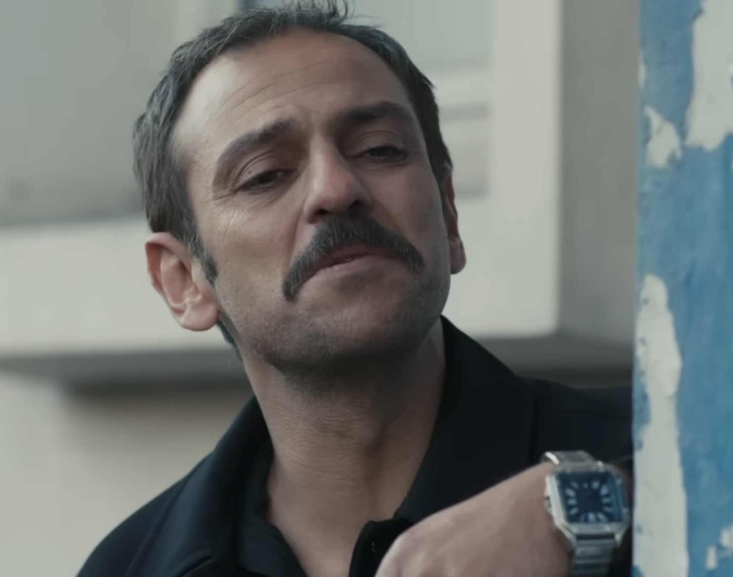 Veliaht Dizisindeki Yahya Kaptanın Kol Saati