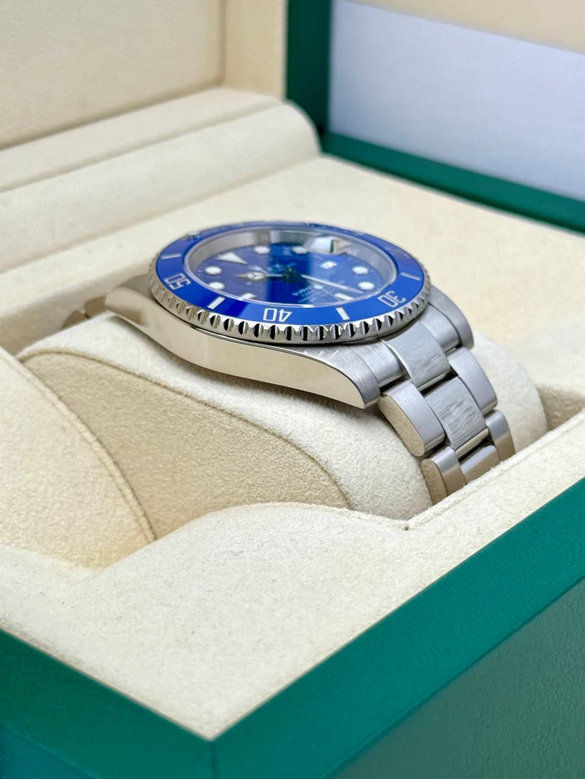 ETA001- Rolex Submariner Smurf 116619LB 3135