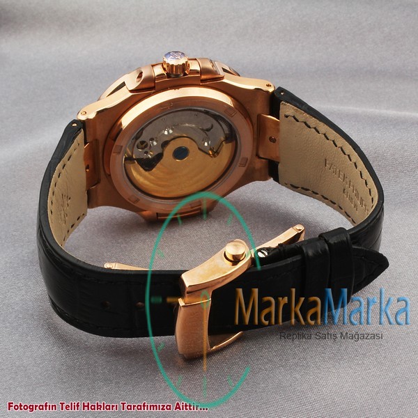MM0238- Patek Philippe Geneve Nautilus
