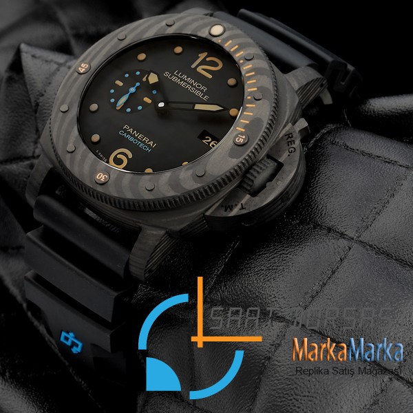 MM0754- Panerai Luminor ETA Submersible Carbotech