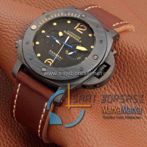 MM0998- Panerai Luminor Submersible Carbotech