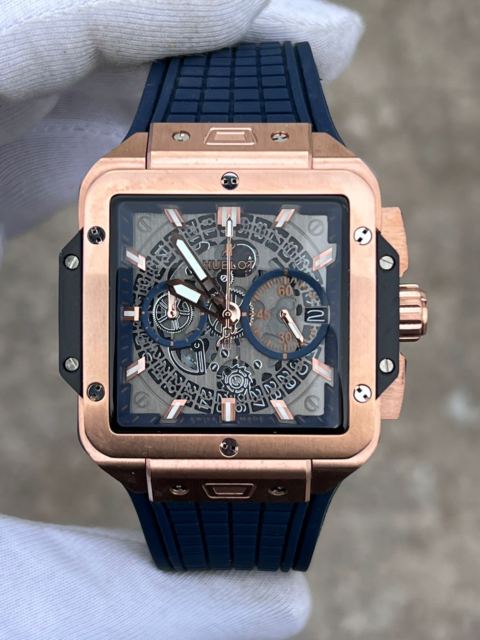 MM2452- Hublot Square Bang Unico
