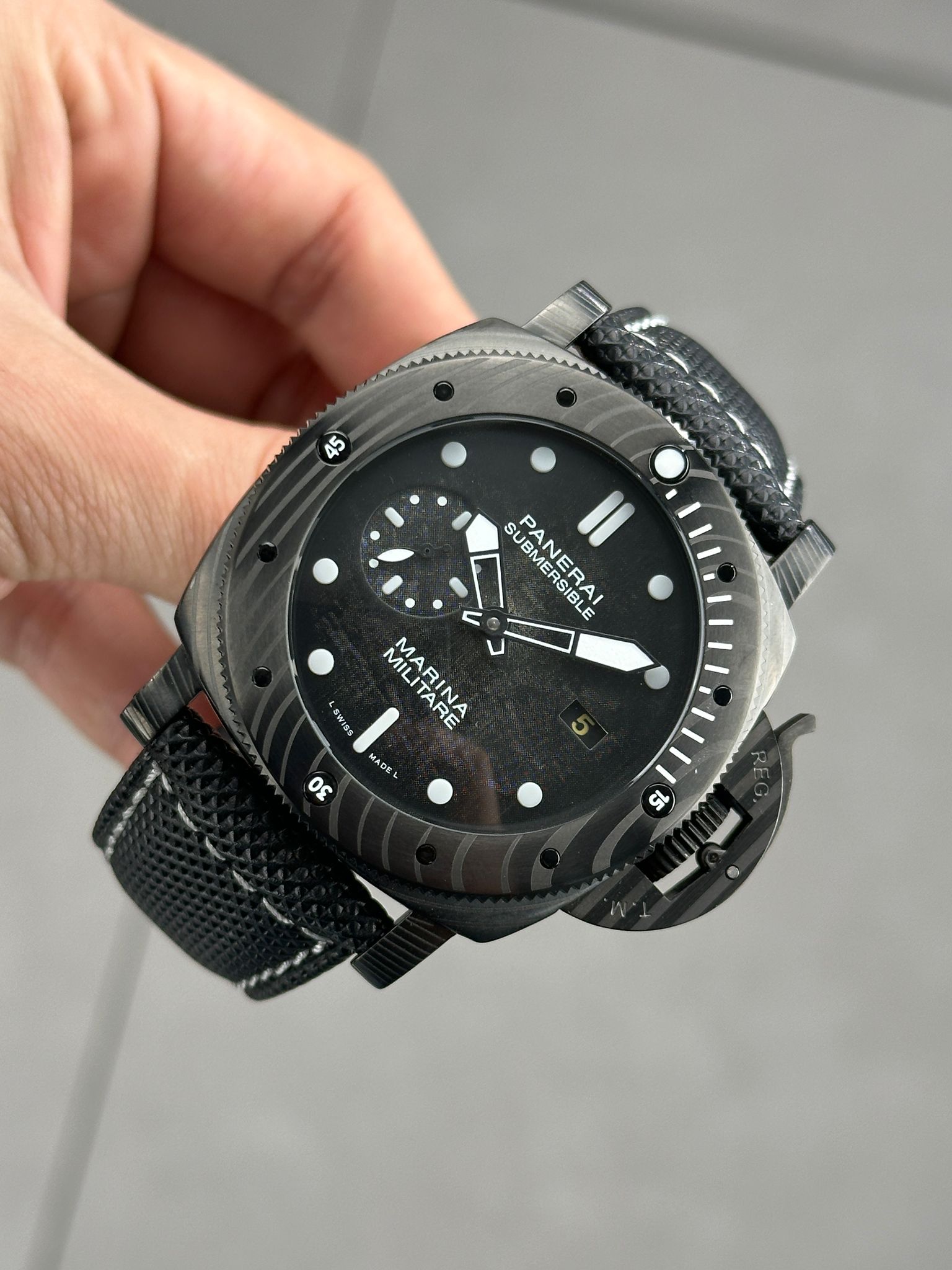 MM2538- Panerai Luminor Submersible Marina Militare