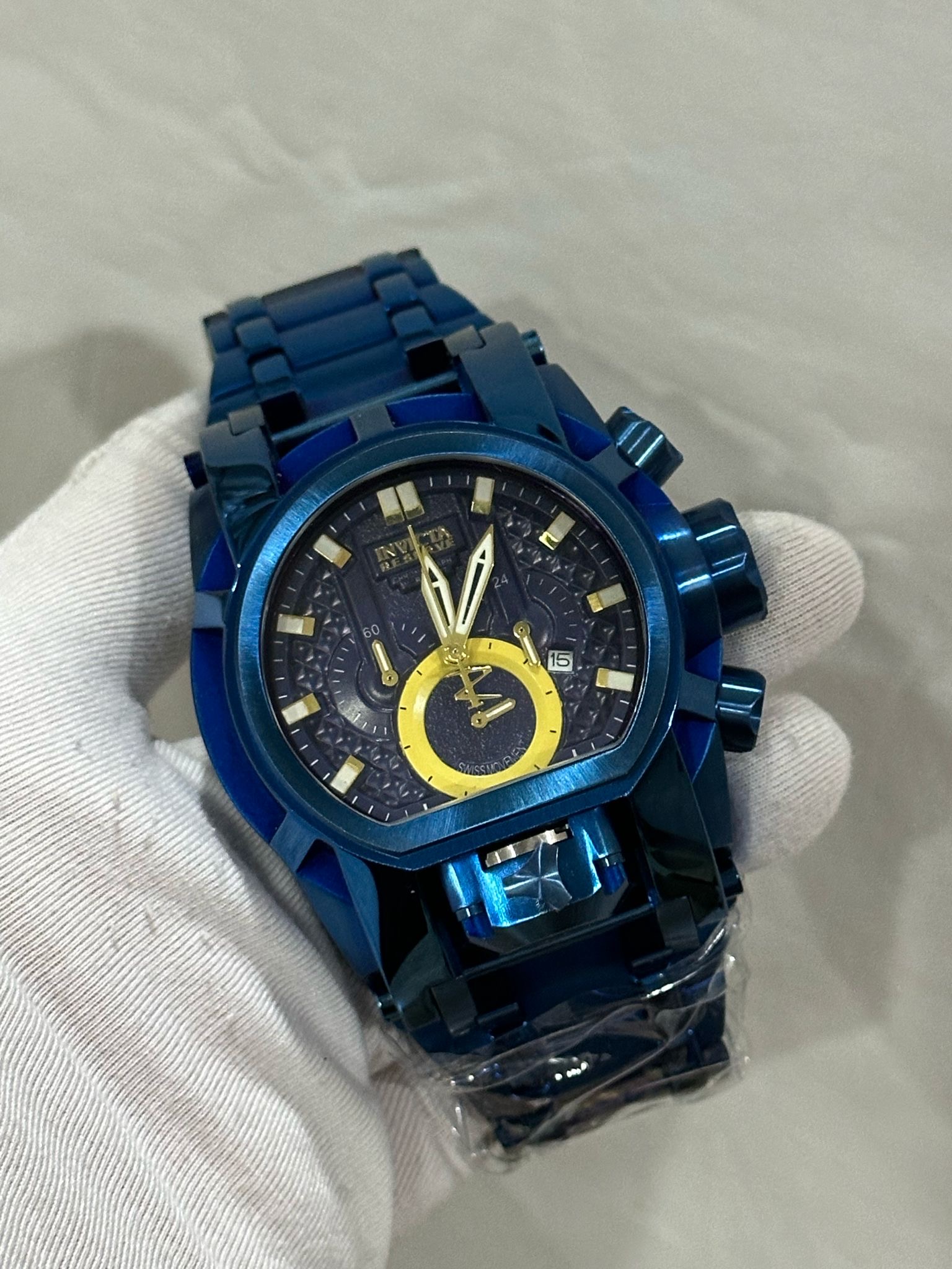 MM2547- Invicta Reserve Blue Chronograph