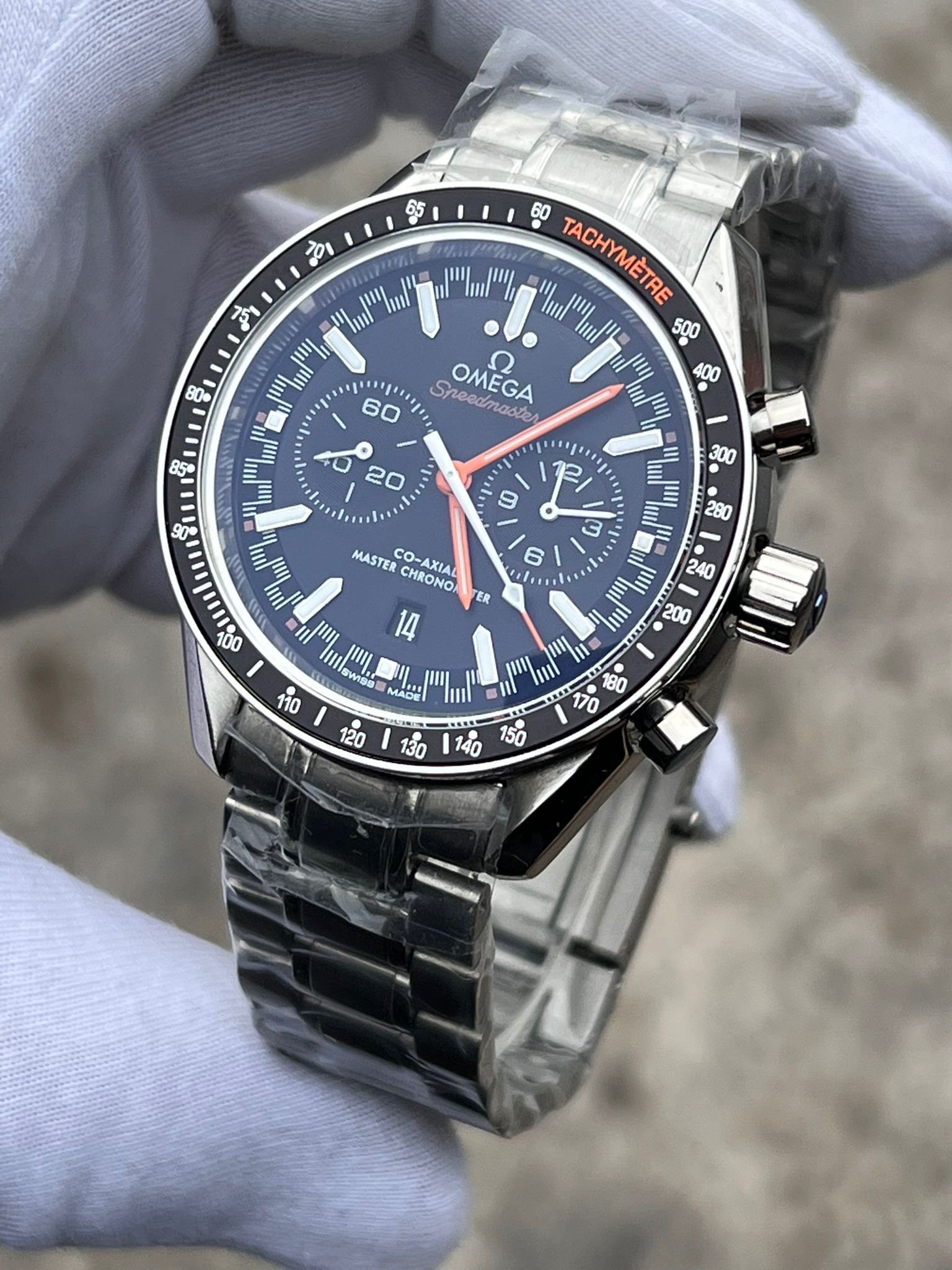 MM2557- Omega SpeedMaster Co-Axial Master Chronometer