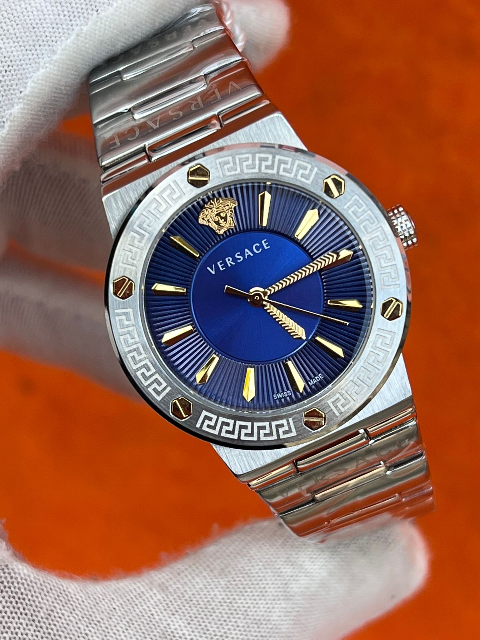 MM2575- Versace Kadın Saati - 37mm