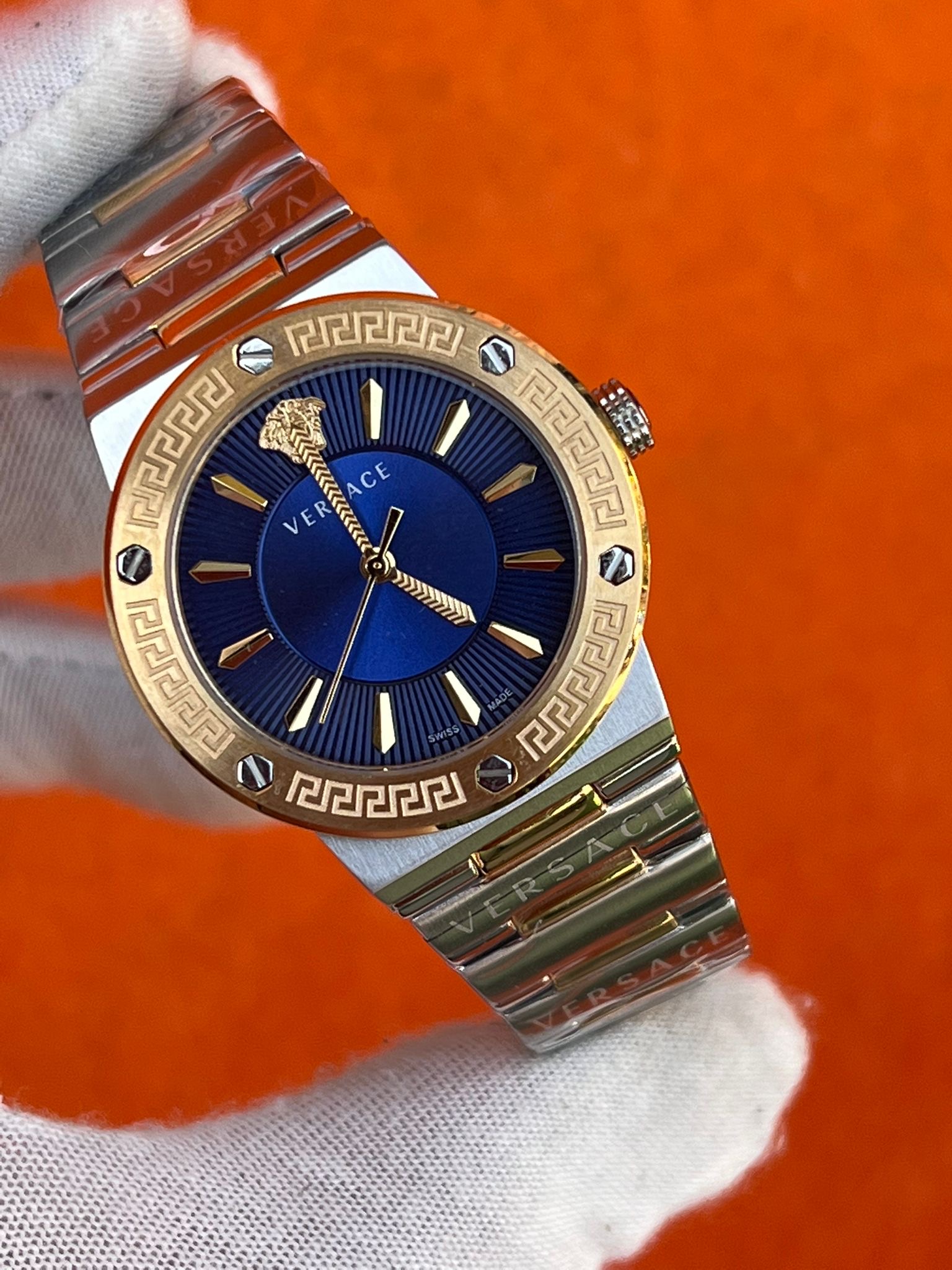 MM2586- Versace Kadın Saati - 37mm
