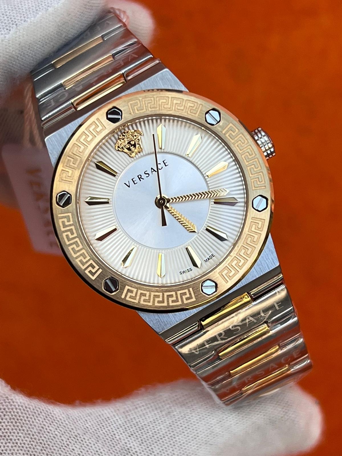 MM2588- Versace VRSCVEVH00620 Kadın Saati - 38mm