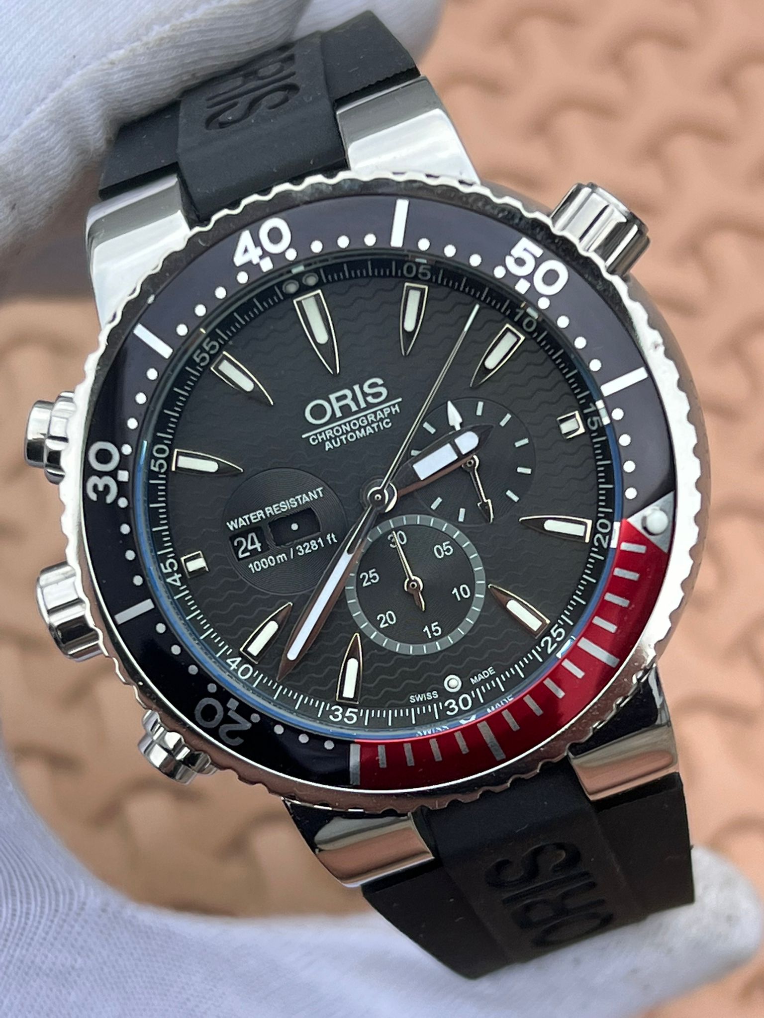 MM2611- Oris Chronograph Day-Date Black 44mm