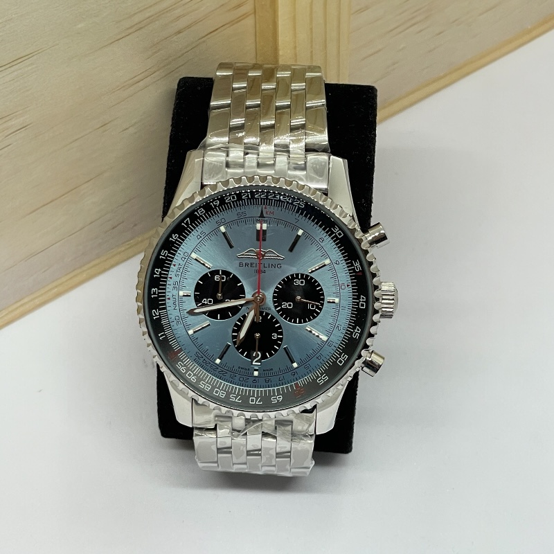 MM2657- Breitling Navitimer