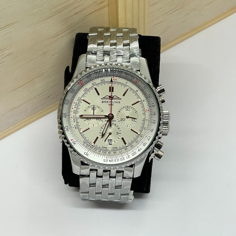 MM2723- Breitling Chronometre Navitimer